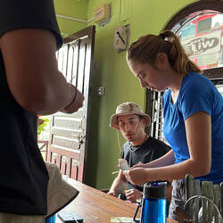 עדין משחקים עם הכסף