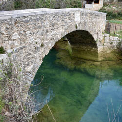 Sarin Most (Sarahs Brücke)