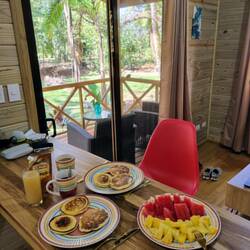 Selbstgemachte Pancakes zum Frühstück 🥞