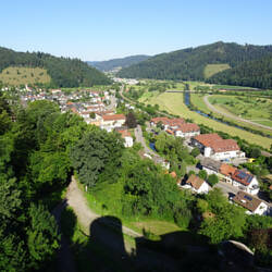 Ausblick von der Burg Husen