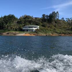 La discothèque de Pablo Escobar à côté de la Manuela