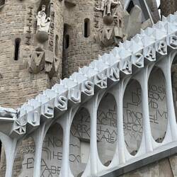 Gaudí's Ubiquitous Iconography
