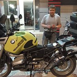 Bei meinem Moped musste auch noch das Handy-Ladegerät repariert werden.