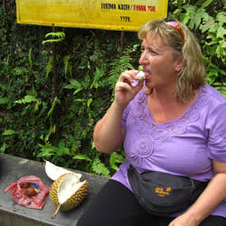 Ich wage mich an die Durian