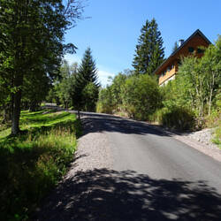 Teilweise herausfordernde steile Wege