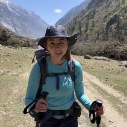 מבט אחרון להרים המושלגים