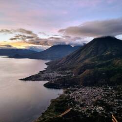 San Juan und San Pedro mit Vulkan ⛰️