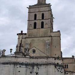 Kirche neben dem Palast