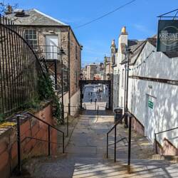 Market Brae stairs