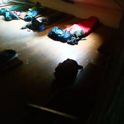 Roter Schlafsack mein Bettchen