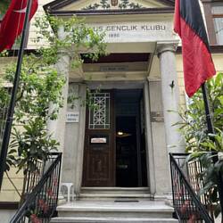The Sportsclb founded by the Greeks in late 1800's. Any Greeks still in Turkey in 1923 were forced o