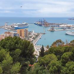 Blick auf den Hafen von Malaga