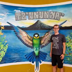 Besuch im lokalen Museum Tzunun' Ya'