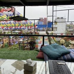 הגג של מלון היוג