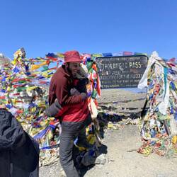 קרישנה מרים אותי בניגוד לרצוני