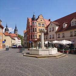 Das Lokal hatte schon zu. Machte erst um 17:30 wieder auf. Also weiter.