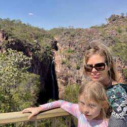 Tolmer falls lookout