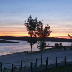 Der Lago Grande im Abendlicht
