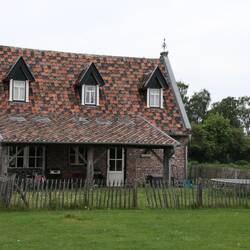 Klassisches Backsteinhaus