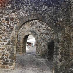 Der Eingang zur Festung von Marvaõ