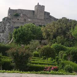 Die Festung von unten