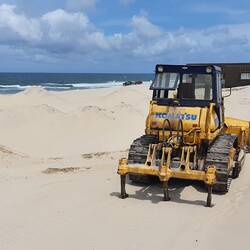 Der Bagger gräbt alles wieder aus