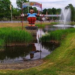 Ne Runde free fall ? Ne lieber nicht. Habe sie paar mal schreien gehört :)