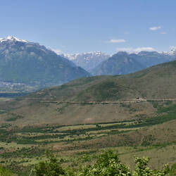 Blick auf die albanischen Alpen auf dem Weg nach Tirana