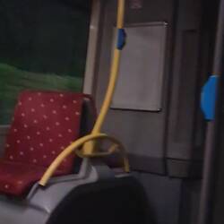 Retour par le dernier bus de 22h15... ouin... ai pas vu le "Tribute" du groupe "ACDC"