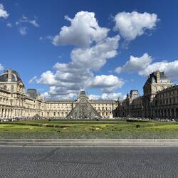 Le Louvre