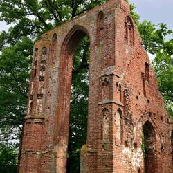 in Der Realität ist sie in Greifswald