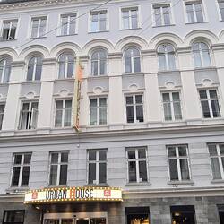 Face de l'auberge de jeunesse