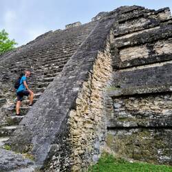 Manche Ruinen lassen sich auch erklimmen