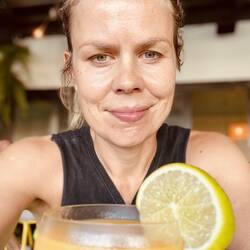 Mango cocktail happy hour. Literally. The Waterfront was a great place to visit.