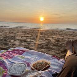 Enjoyed my very fave som tum at Mindil beach, feeling blessed