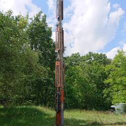 Telegrafenmast im Wissenschaftspark Albert Einstein