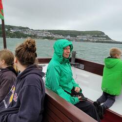 Delfine in der Cardigan Bay beobachten