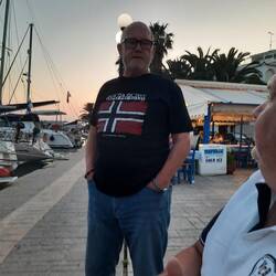 Da iss er, jetzt können wir essen gehen