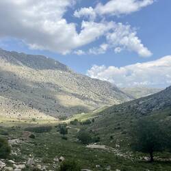 Auf der anderen Seite vom Pass sah das Wetter zum Glück besser aus.