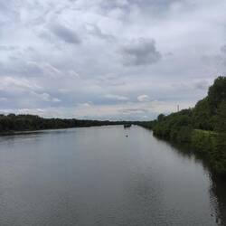 Die Donau wird immer breiter.