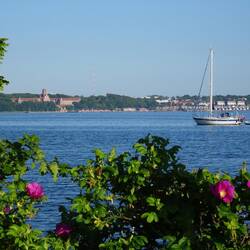 Blick von Dänemark aus auf Flensburg-Mürwik und -Sonwik