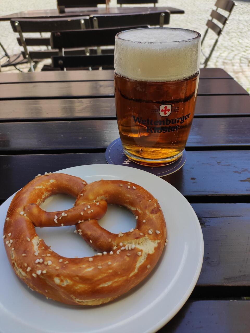 Morgens um halb zehn in Deutschland...