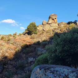 Felsen um Morgenlicht