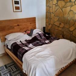 Patientin beim Auskurieren 🛌🏼