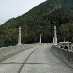 Un autre barrage que l'on traverse pour repartir