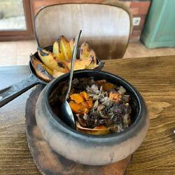 Beef with mushrooms in red wine sauce