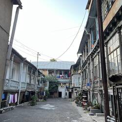 Tbilisi courtyards look exactly like Odessa