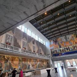 Subjugués par l'intérieur de l'Hôtel de Ville d'Oslo