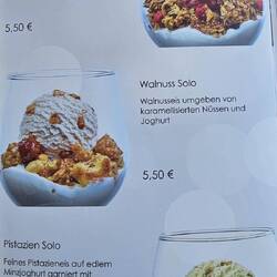 Auszug aus der Eiskarte vom Lumberger Hof 🍨