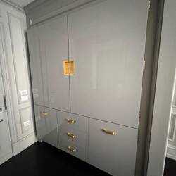 The kitchenette is in here!